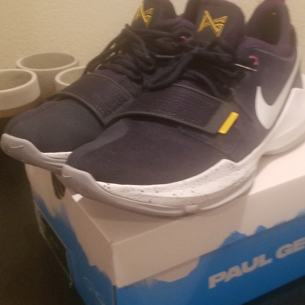 Nike PG 1